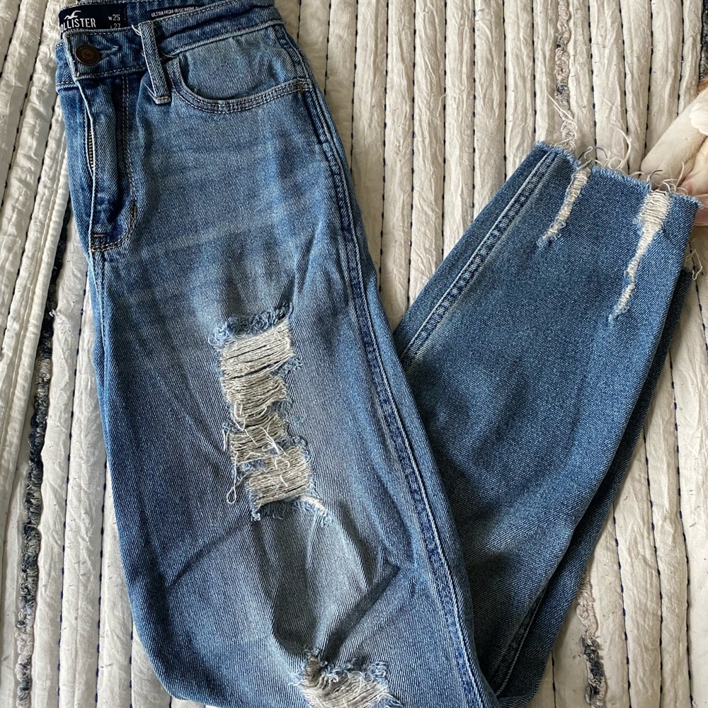 Hollister mom jeans